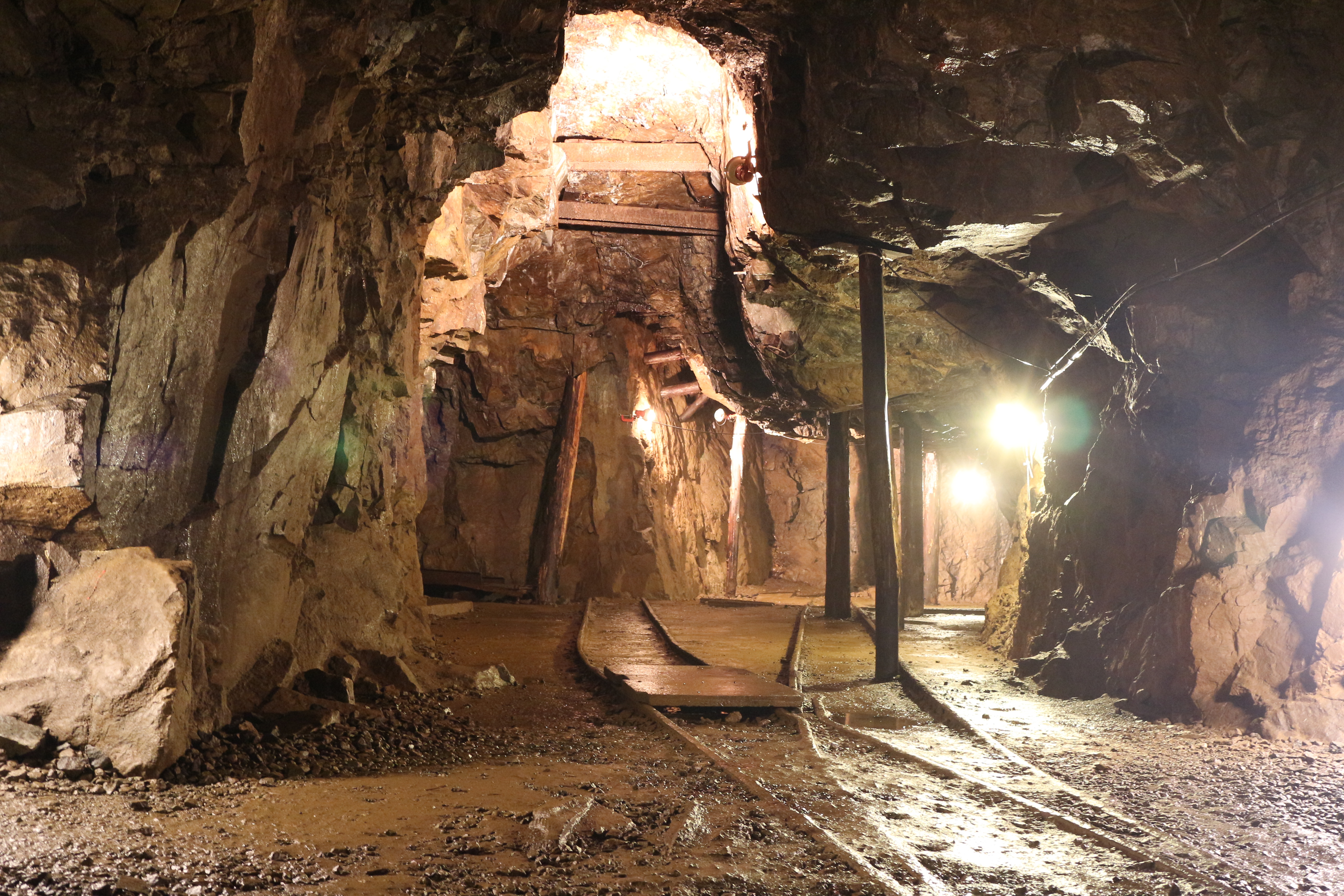 ノーム鉱山シークレットツアー